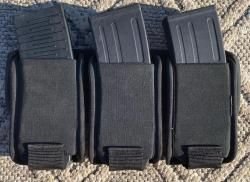 Подсумок Stich Profi под 3 магазина Сайга/Вепрь под ремень и три магазина для сайга