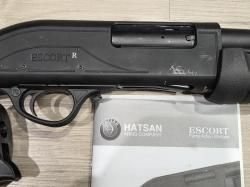 Помповое ружьё Hatsan ESCORT AimGuard, калибр 12x76, ствол 510мм, пластик
