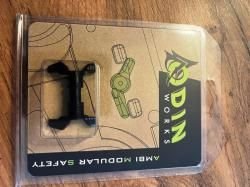 Предохранитель двухсторонний для AR, 45/90 градусов 