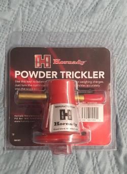 пресс lee, hornady , матрицы lee 308,30-06,223,9-19,32 smitt, триклер hornady ,весы lyman