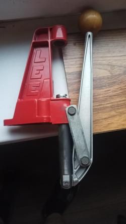 Пресс Lee