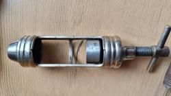 Прибор для обжатия патронов, шомпол.