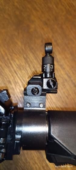 Прицел диоптрический открытый без увеличения для карабина.