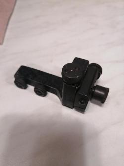 Прицел диоптричнский