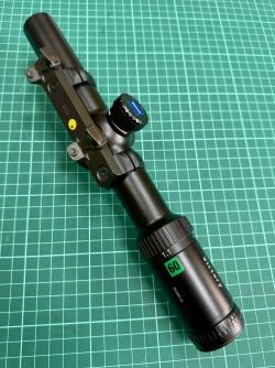Прицел оптический Carl Zeiss Victory Varipoint 1,1-4*24 FFP T* + Кронштейн Blaser