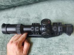 Vector Optics Continental 1-10x28 на моноблоке Спюр