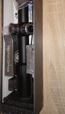 прицел оптический Vector Optics Marksman 4-16x44 FFP