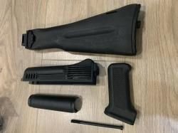 Приклад + цевьё + рукоятка Сайга