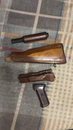 Приклад, цевье, газовая трубка и пистолетная рукоятка