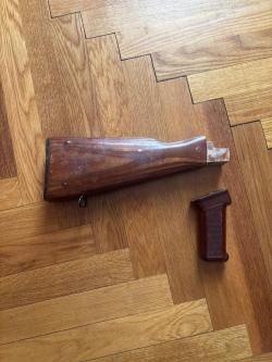 Приклад, цевье и пистолетная рукоятка