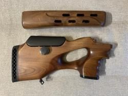 Приклад деревянный с подъемной щекой и накладки на Тигр