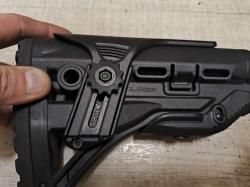 Приклад Fab Defence GL-Shock на Сайгу.