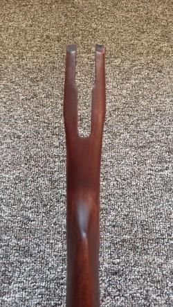 Приклад на ИЖ-27 старого образца 