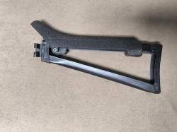 Приклад от Сайги-9 с щекой