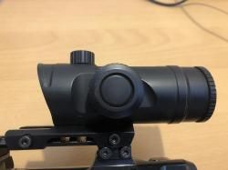 Призматический прицел Brevis 2,5x24 LT400