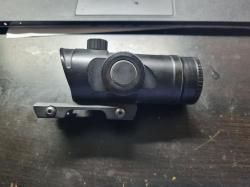 Призматический прицел Pilad P2,5x24L Brevis / Пилад 2,5х24 Бревис