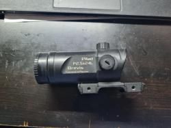 Призматический прицел Pilad P2,5x24L Brevis / Пилад 2,5х24 Бревис