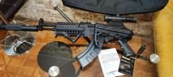 Продам AK1 full auto crosman Куплен в том году как подарок Настрел 6 магазинов Причина пр
