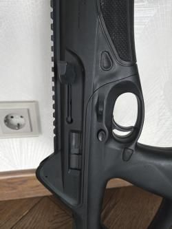 Продам Beretta CX4 Storm 9×19, б/у в отличном состоянии, минимальный настрел