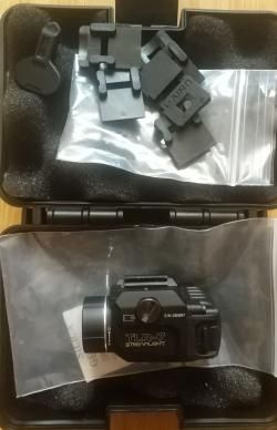 Продам фонарь Sotac Surefire TLR-7