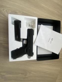 Продам Glock 17