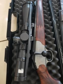 Продам карабин Блазер Р 93 кал. 8х68S + весь комплект