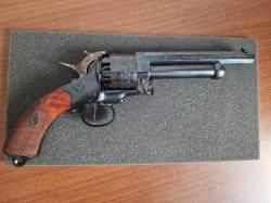 Продам копию старинного антикварного орудия - револьвер ЛЕ МАТ. 