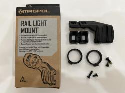 Продам крон для фонаря от Magpul (rail light mount)