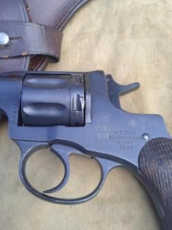 Продам наган 1926г. РНХТ.