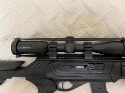 Продам нарезной карабин CZ 512 Tactical калибра 22 WMR