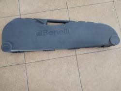 Продам охотничье ружье Benelli Comfort 12/76