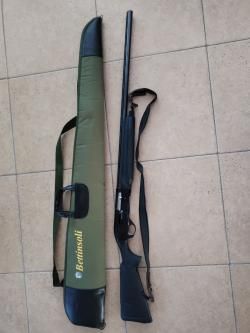 Продам охотничье ружье Benelli Comfort 12/76