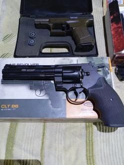 Продам Писталеты