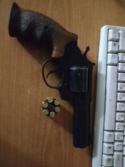 Продам пистолет Гроза -04 травмат