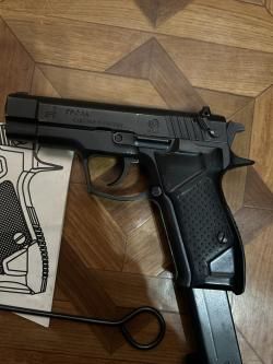  Продам пистолет Гроза-021