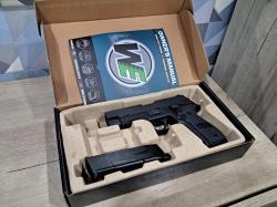 Продам пистолет WE P226