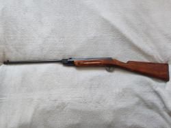 Продам пневмат. винтовку ПСРМ 2-55, 1956 года, идеальное состояние, с родным чехлом. 