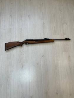 Продам пневматическую винтовку Diana 52 т01