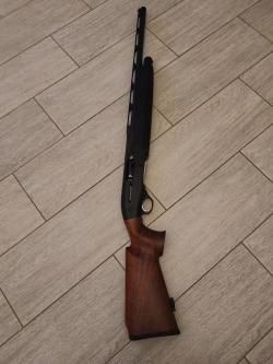 Продам приклад для Beretta A400.