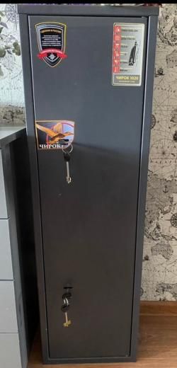 Продам сейф Чирок 1020