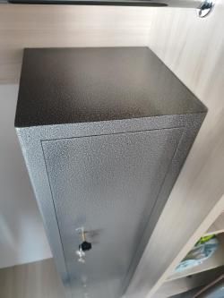 Продам сейф для оружия и амуницию 