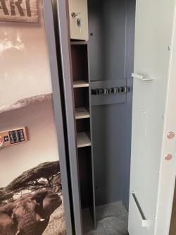 Продам Сейфы «Сафари»