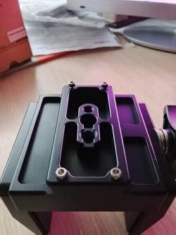 Продам шаровую голову и тиски Sunway foto