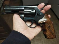 Продам стальную грозу револьвер