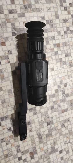 Продам тепловизионный прицел iray saim sct35