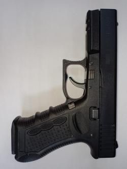 Продам травматический пистолет Фантом Ген 3