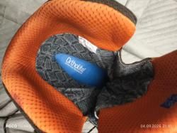 Продаю ботинки 