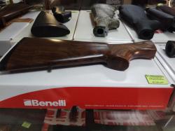 продаю деревянный обвес benelli