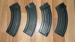 Продаются 4 магазина 7.62х39 ребро + Чехол полевой
