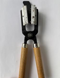 Пулелейка Lee